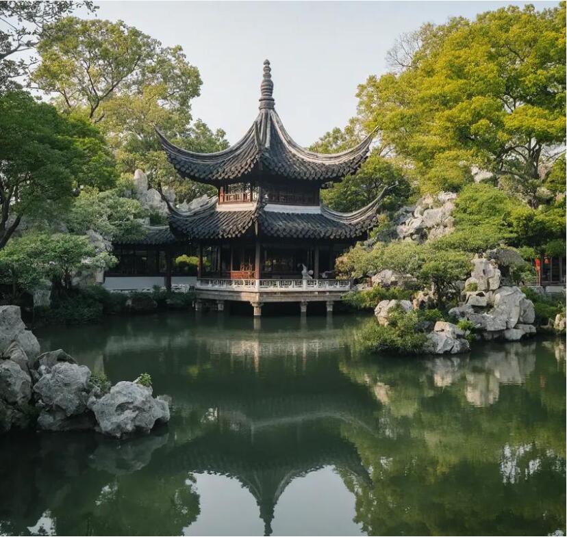 鞍山千山未来餐饮有限公司